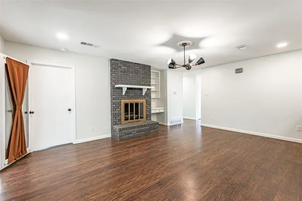 $395,000 | 1318 East Windsor Drive, Denton, TX 76209