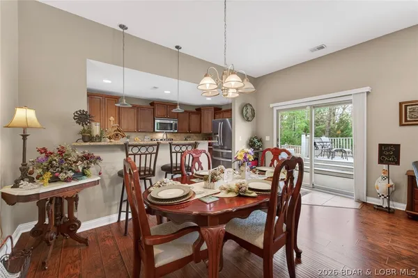 $400,000 | 18 Spirea Point, Lake Ozark, MO 65049