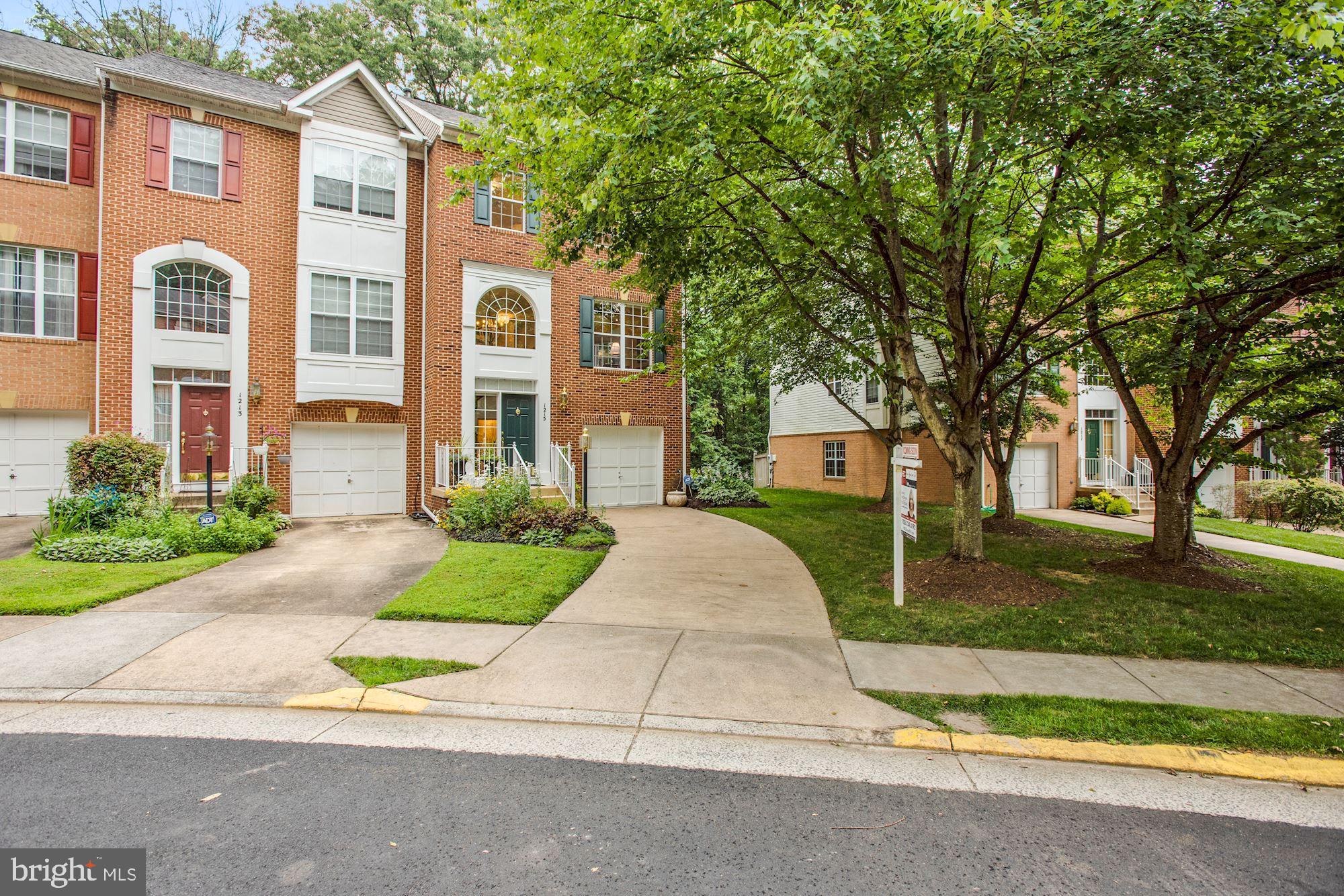 1215 Wild Hawthorn Way Reston, VA 20194 - Photo 29 of 29