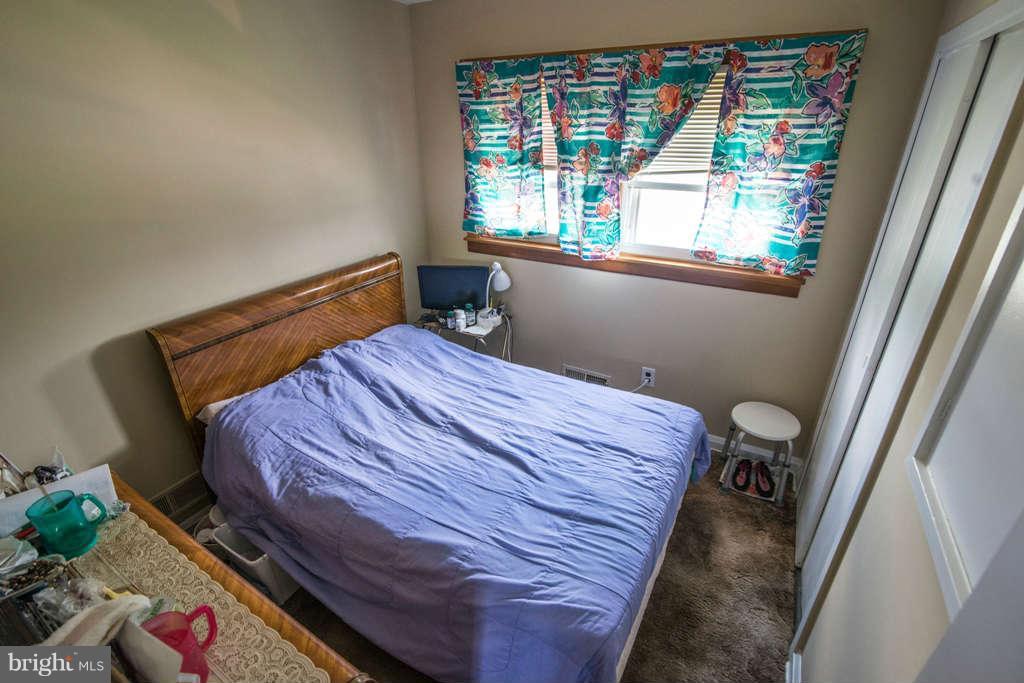 5910 Moorehead Road Baltimore, MD 21228 - Photo 12 of 18 Bedroom