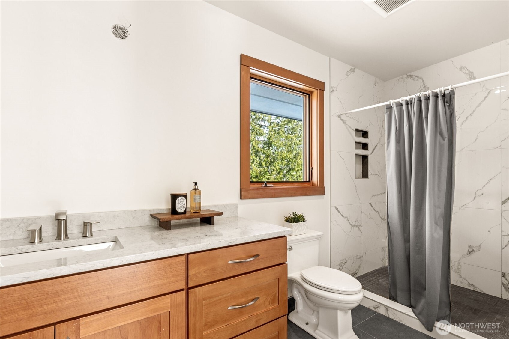 5233 Pheasant Run Anacortes, WA 98221 - Photo 21 of 36