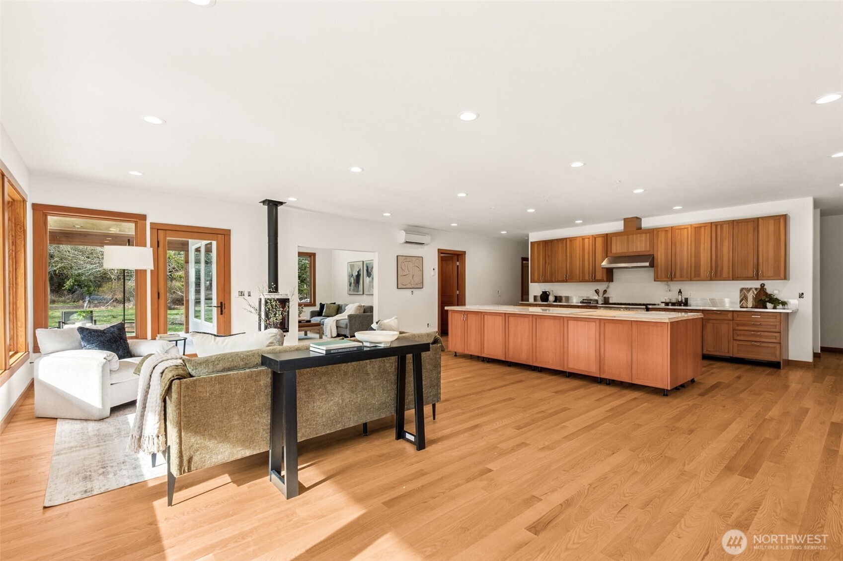 5233 Pheasant Run Anacortes, WA 98221 - Photo 3 of 36