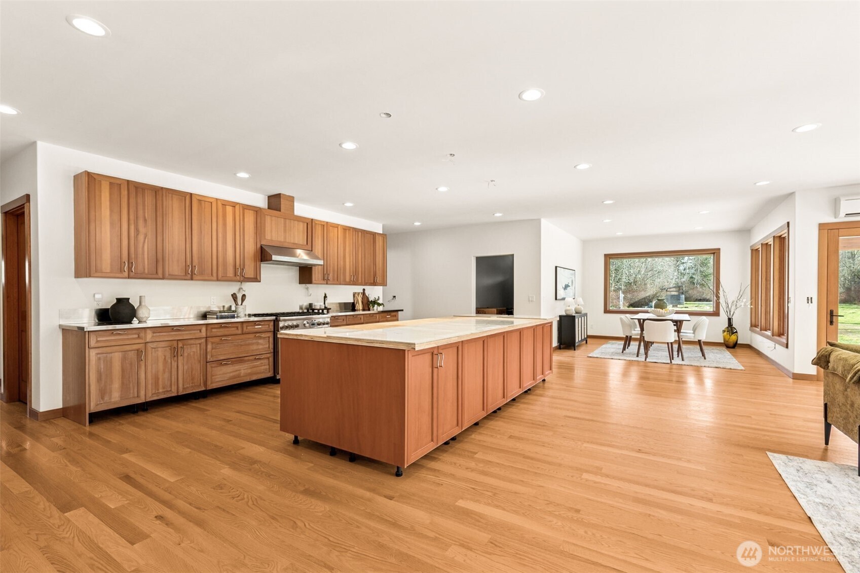 5233 Pheasant Run Anacortes, WA 98221 - Photo 7 of 36