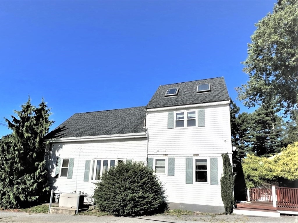180 Hart Street, Taunton, MA 02780 Compass
