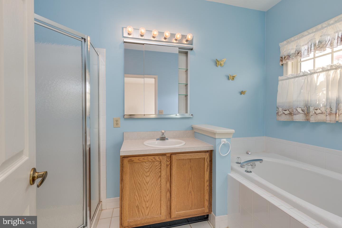 18 Lantern Lane Columbus, NJ 08022 - Photo 20 of 32