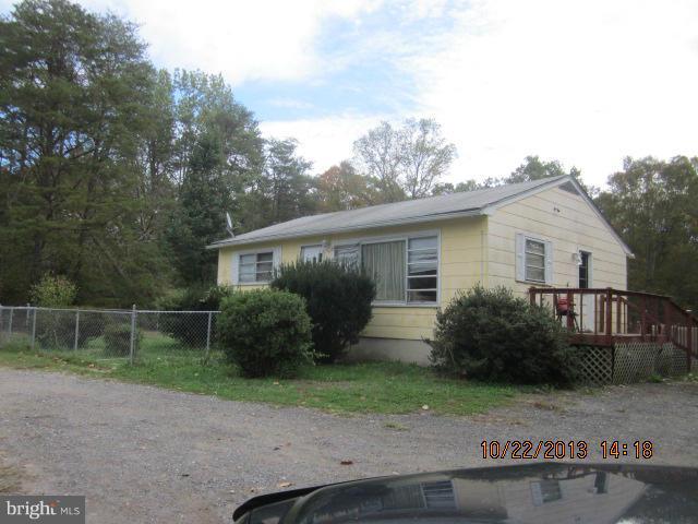 7245 Hawthorne Road La Plata, MD 20646 - Photo 1 of 16 Exterior (Front)