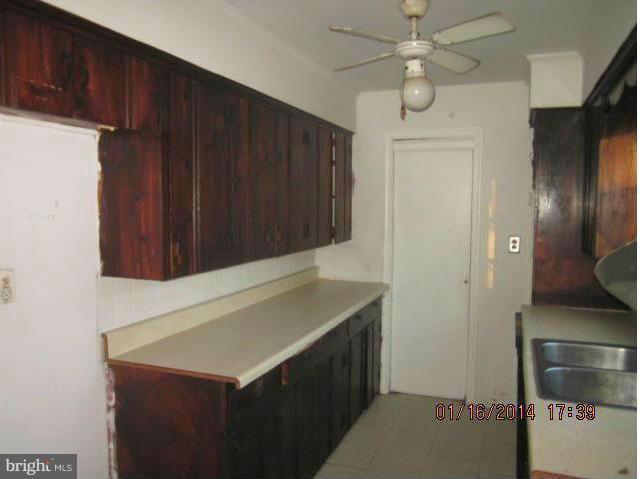7245 Hawthorne Road La Plata, MD 20646 - Photo 3 of 16 Kitchen