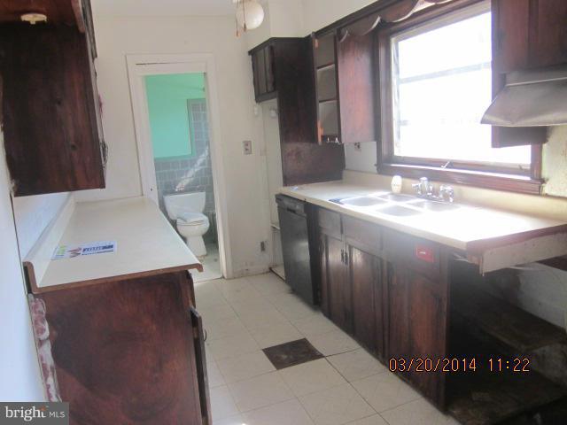 7245 Hawthorne Road La Plata, MD 20646 - Photo 5 of 16 Kitchen