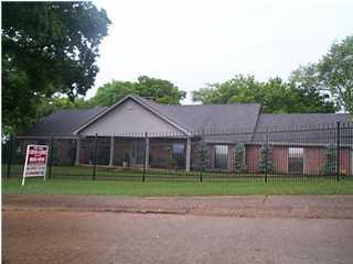 212 North Crest Road Chattanooga, TN 37404 - Photo 1 of 1 Primary Photo