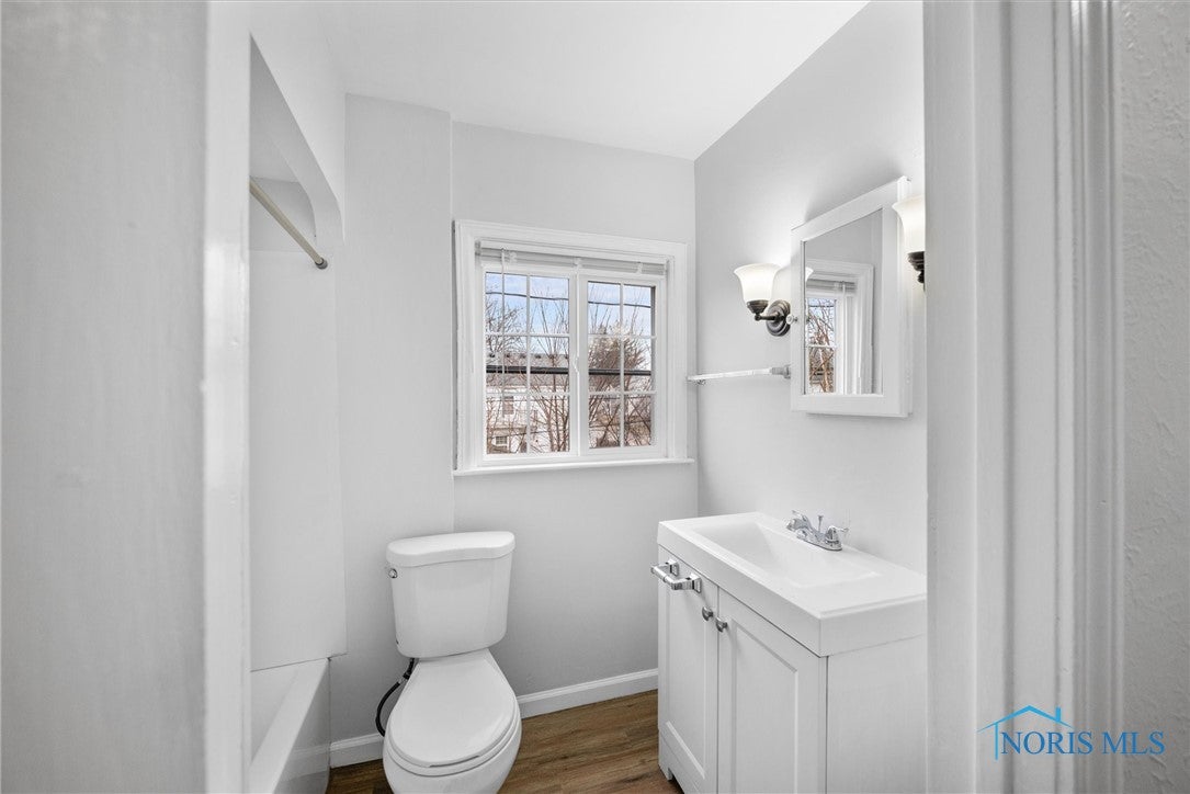 1229 Corbin Road Toledo, OH 43612 - Photo 17 of 32 Gallery Image 17