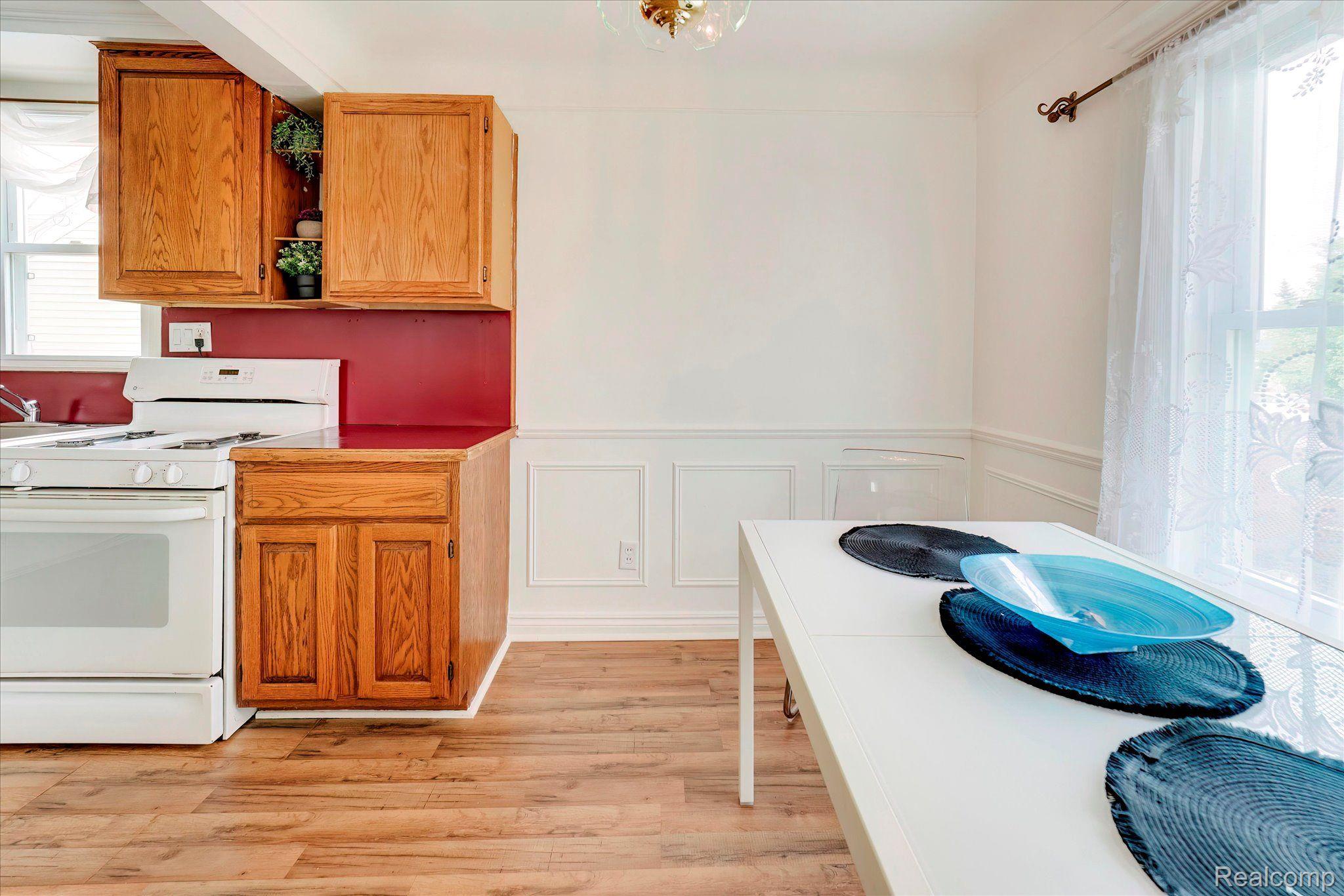22772 Roxana Avenue Eastpointe, MI 48021 - Photo 26 of 64 Gallery Image 26