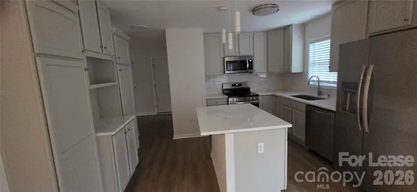 $3,100 | 1912 Baxter Street, Charlotte, NC 28204