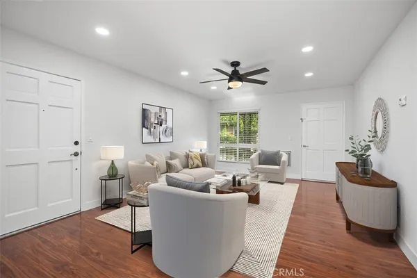 $500,000 | 660 South Glassell Street, Unit 10, Orange, CA 92866