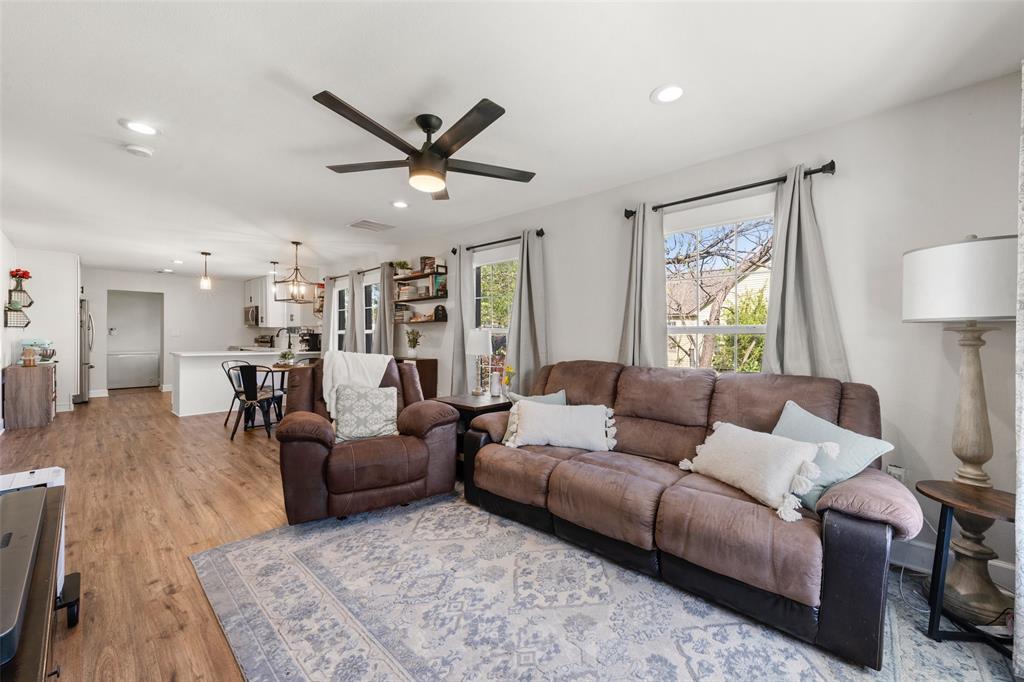 1204 Maxfield Street Waco, TX 76705 - Photo 2 of 19