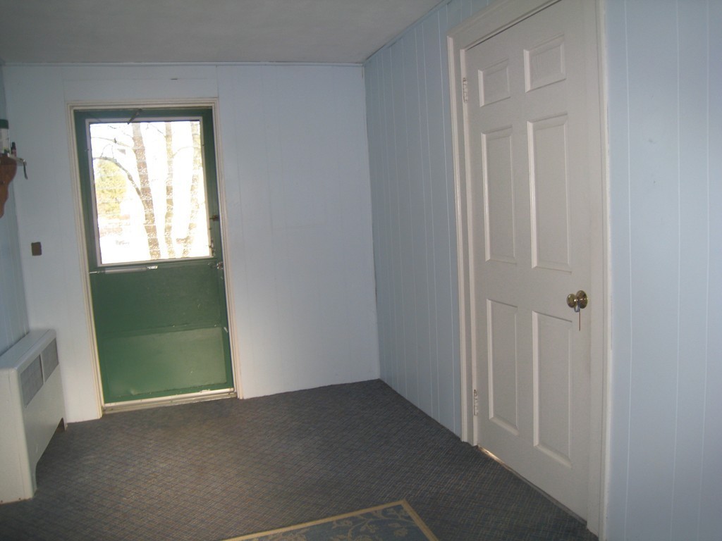 106 Dalton Road Chelmsford, MA 01824 - Photo 8 of 16 Gallery Image 8