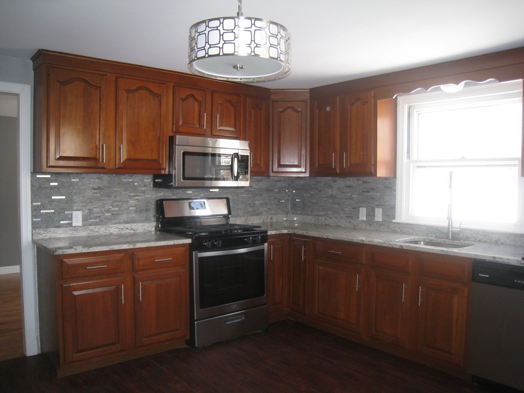 106 Dalton Road Chelmsford, MA 01824 - Photo 9 of 16 Gallery Image 9