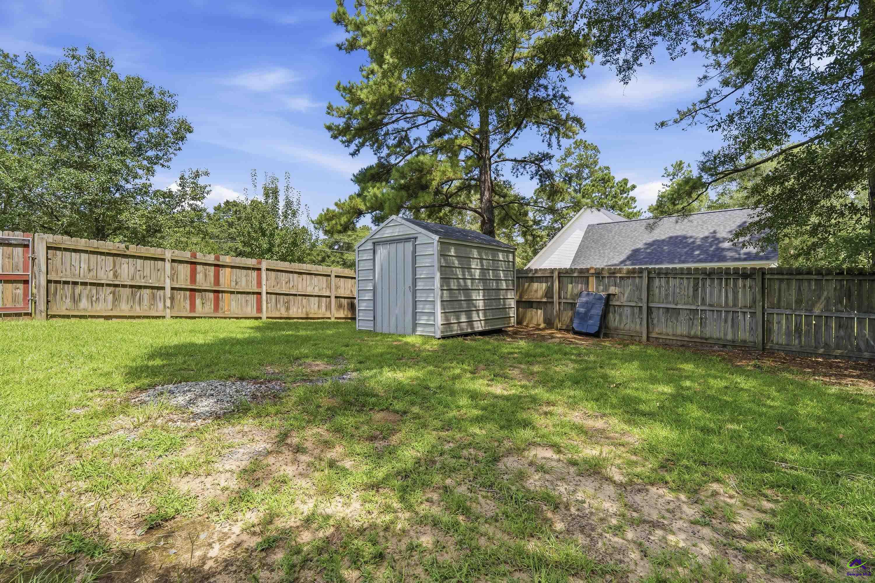 23 Breeze Point Byron, GA 31008 - Photo 36 of 38 a view of backyard with green space