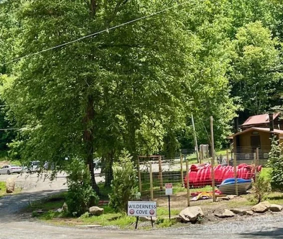 $52,500 | Lots P12-22 & P12-23 Lots P12-22 & P12-23 Green River Cove Road, Unit 22 & 23, Saluda, NC 28773