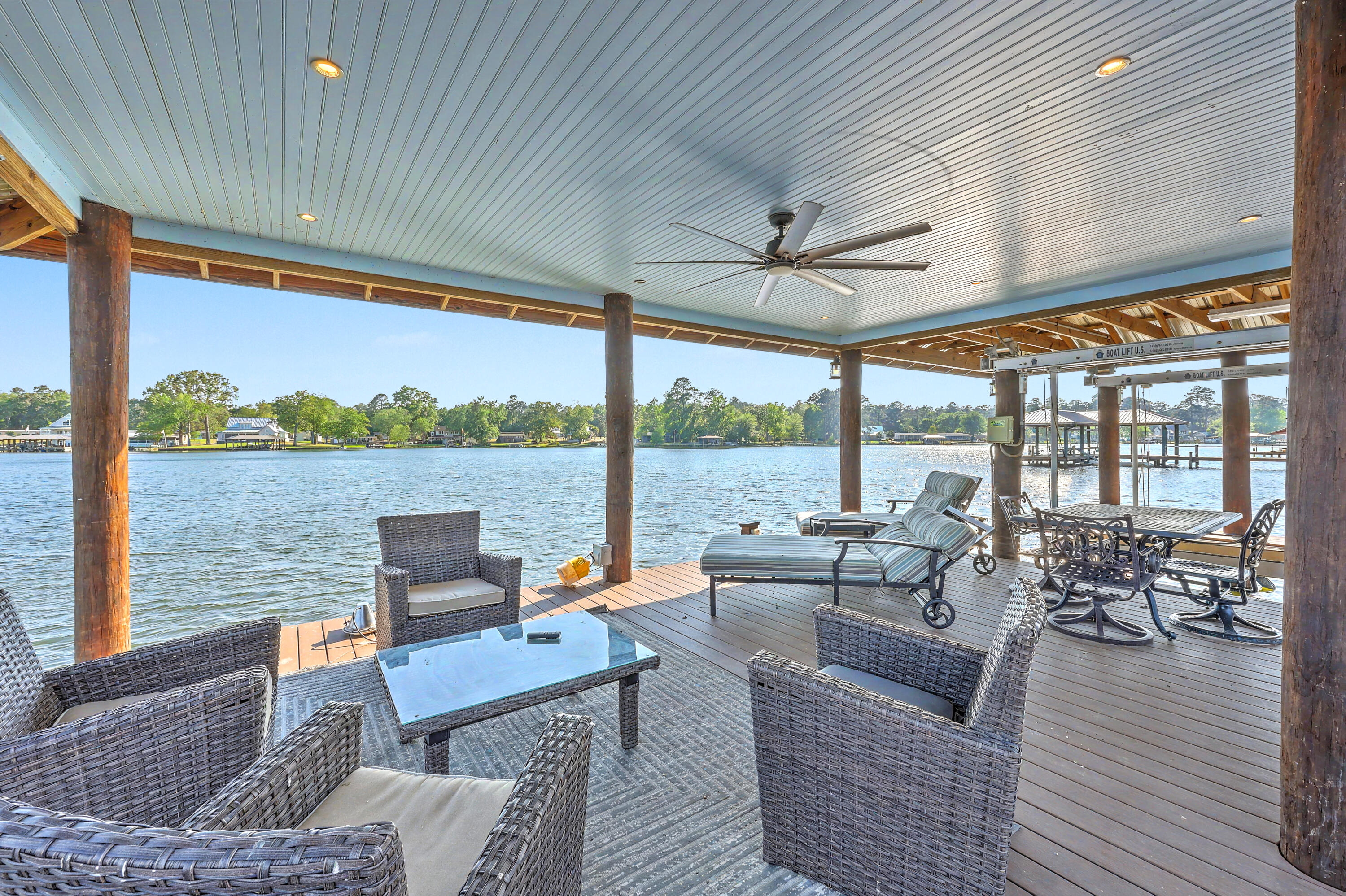 1537 Litzler Drive Manning, SC 29102 - Photo 3 of 100 Lakefront:1537 Litzler Dr