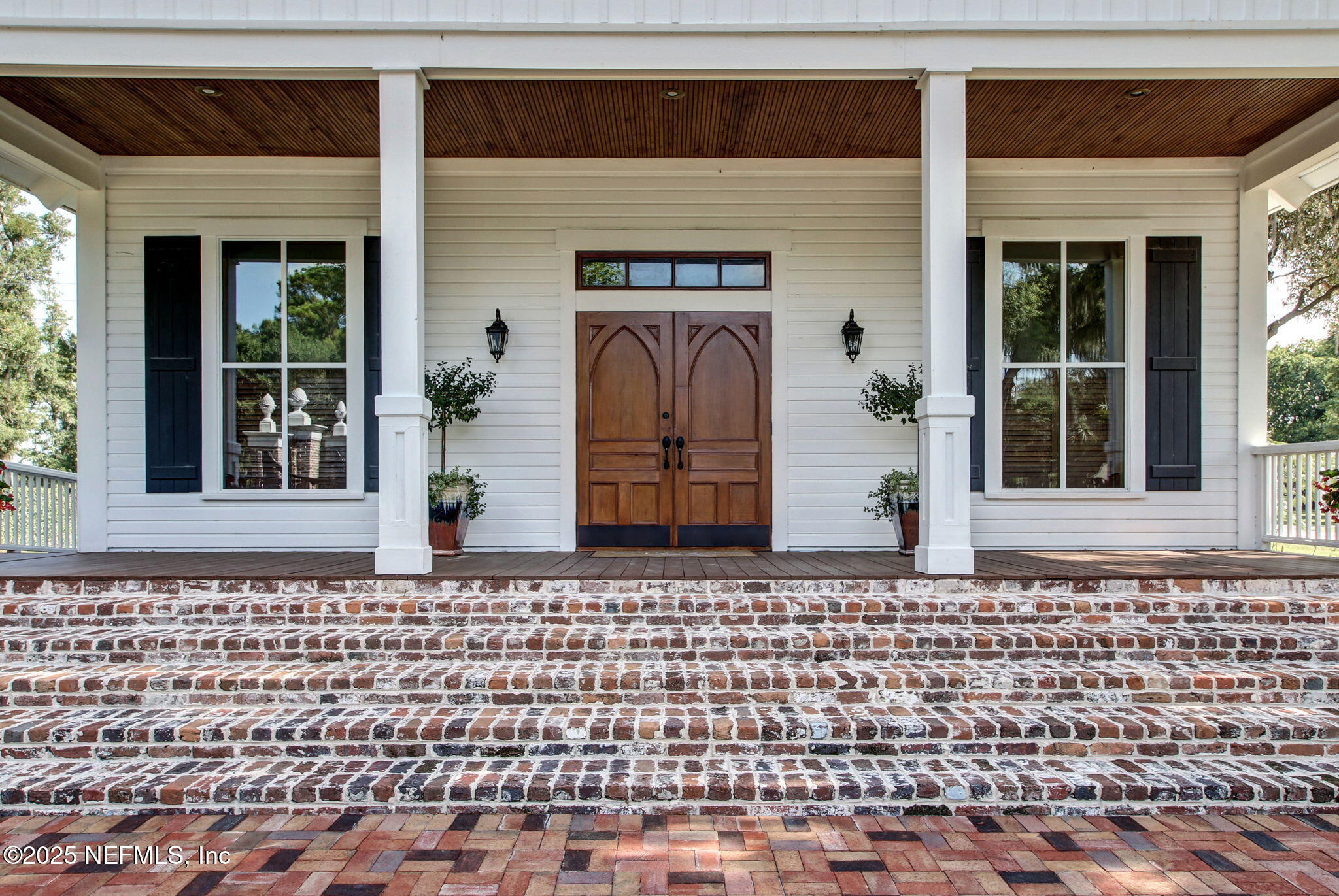 28886 Grandview Manor Yulee, FL 32097 - Photo 7 of 35 a front view of a house