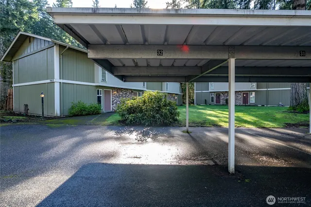 $284,950 | 7415 Fairview Road Southwest, Unit 2A, Olympia, WA 98512