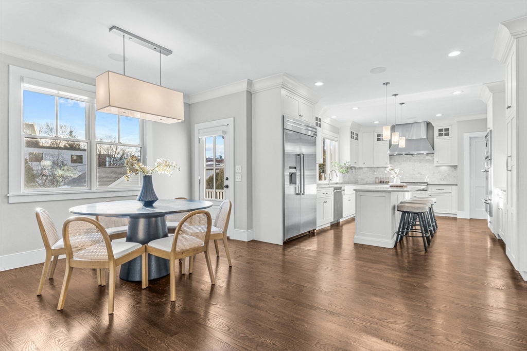 19 Abbott Road Wellesley, MA 02481 - Photo 9 of 38