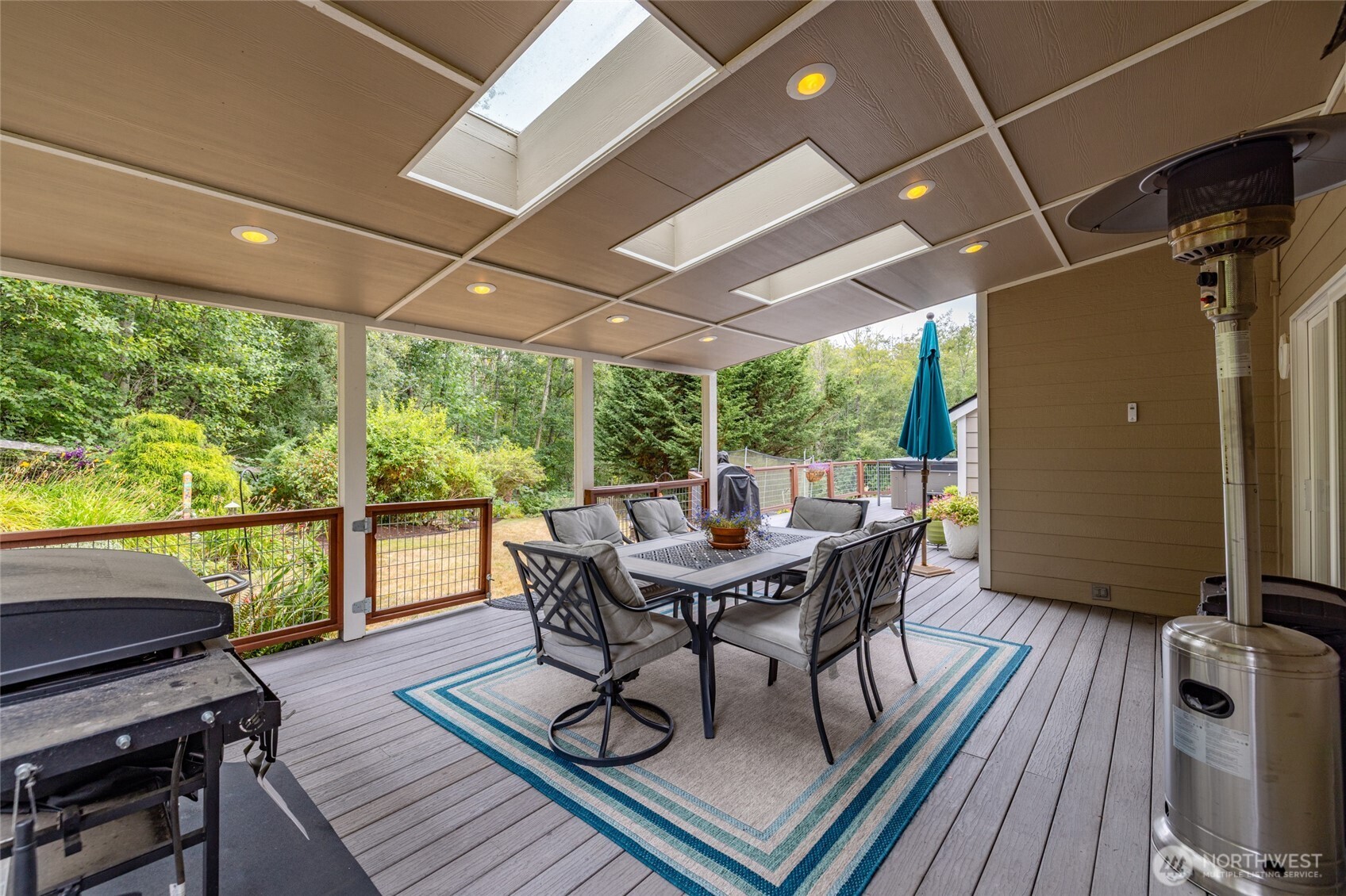 1014 South 38th Place Mount Vernon, WA 98274 - Photo 25 of 39 a view of a patio with wooden floor