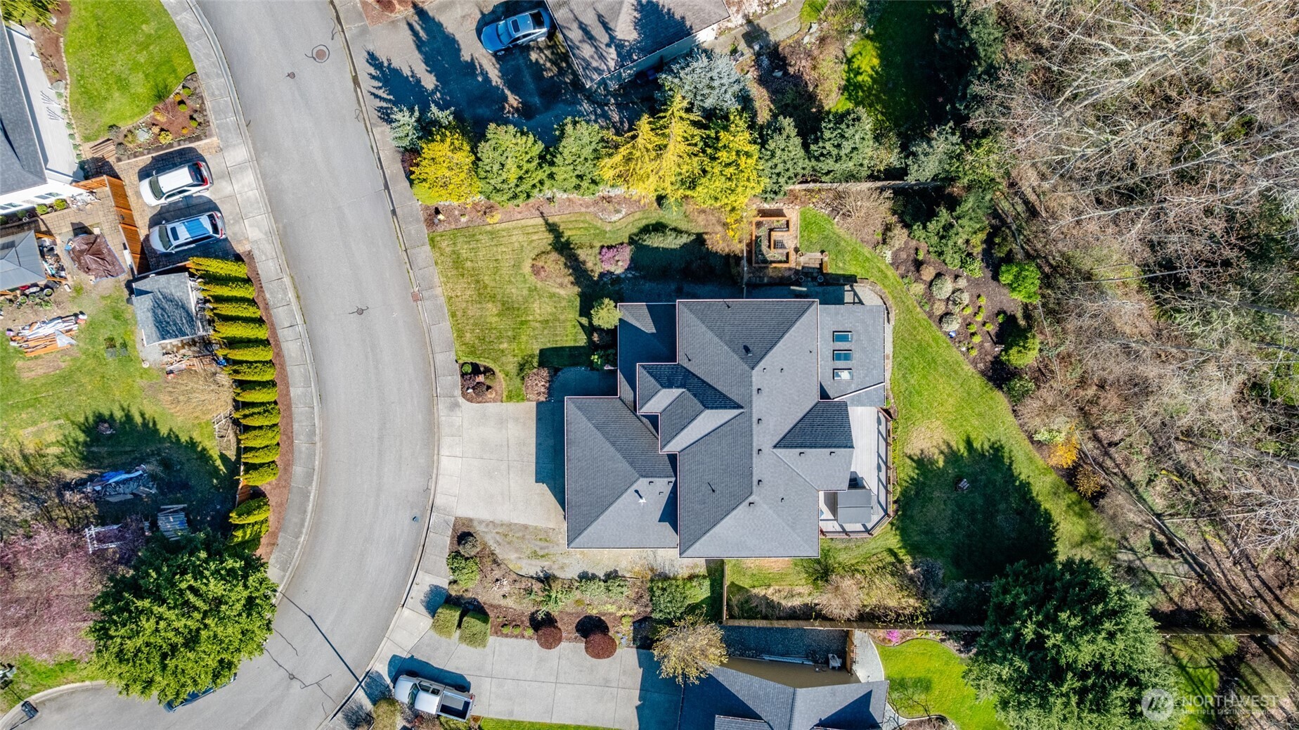 1014 South 38th Place Mount Vernon, WA 98274 - Photo 38 of 39 an aerial view of a house with a yard