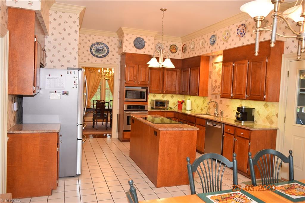 3003 Sides Road Rockwell, NC 28138 - Photo 3 of 30 Custom kitchen with breakfast area.