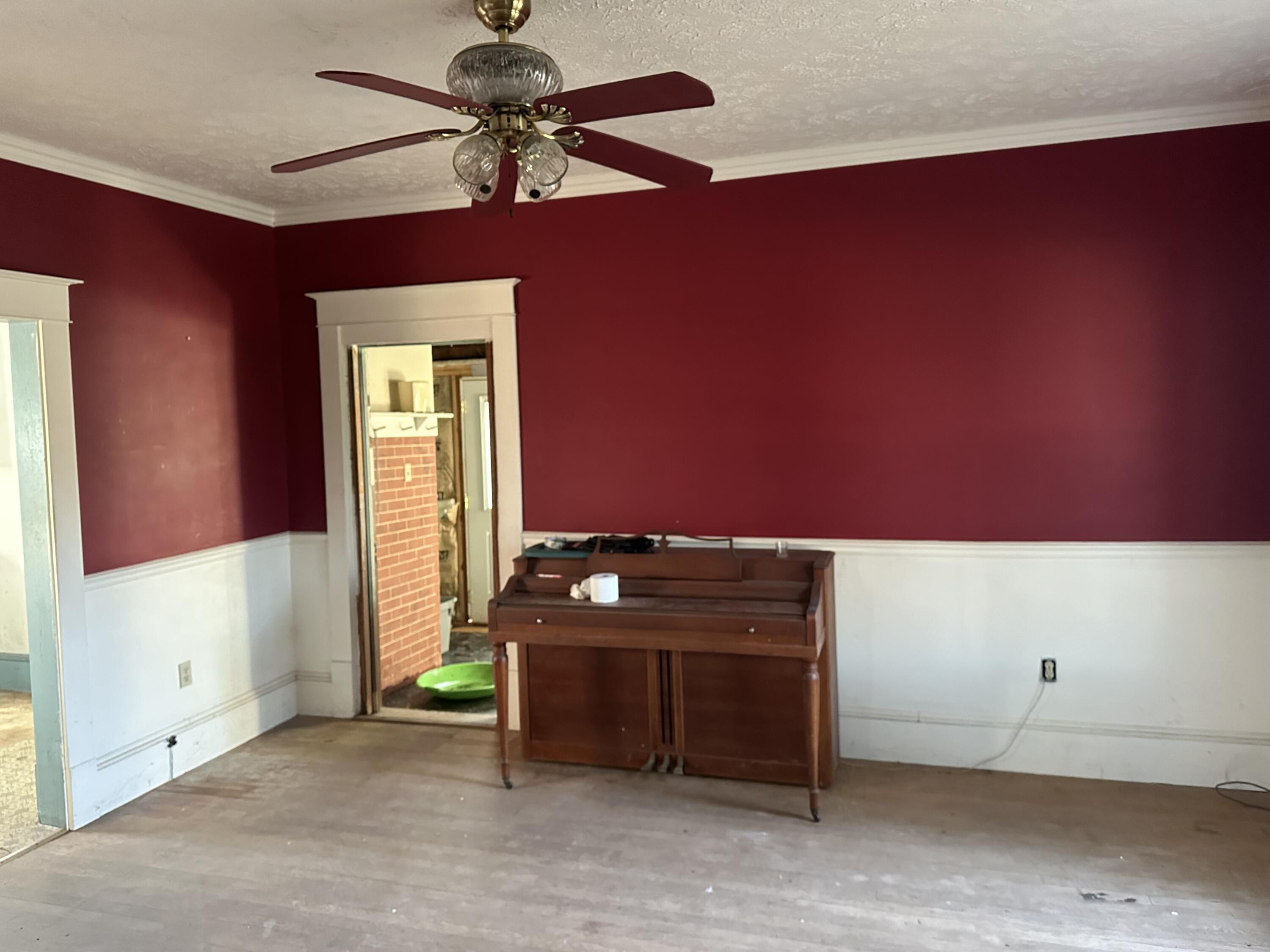 1057 Nester Road Thaxton, VA 24174 - Photo 6 of 15 2060D1EE-D7EF-4F44-9EC4-273E7D426CF7