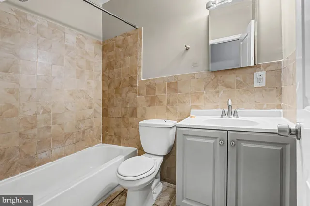 $2,450 | 407 West 28th Street, Baltimore, MD 21211