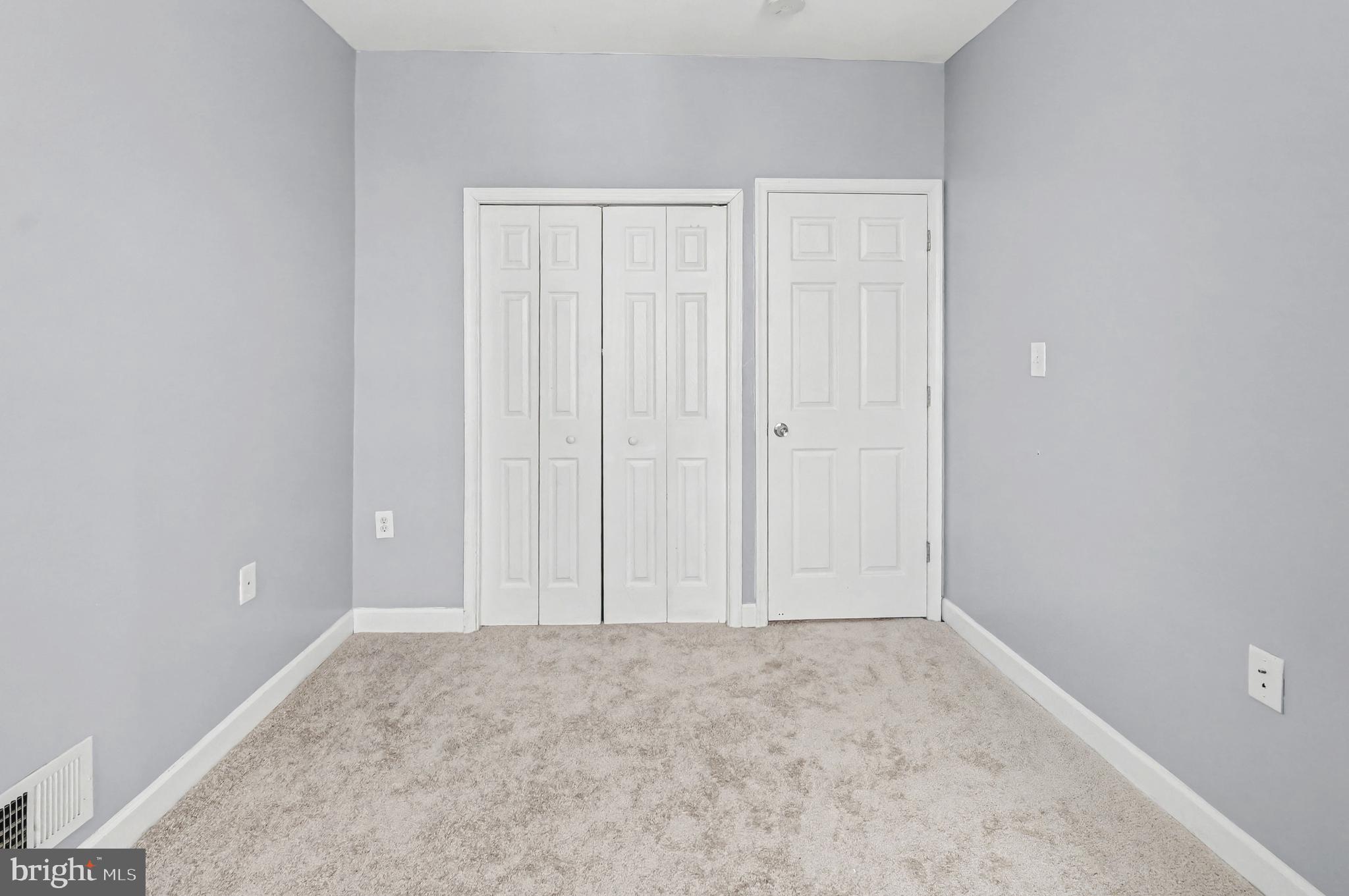 407 West 28th Street Baltimore, MD 21211 - Photo 10 of 30 a view of an empty room