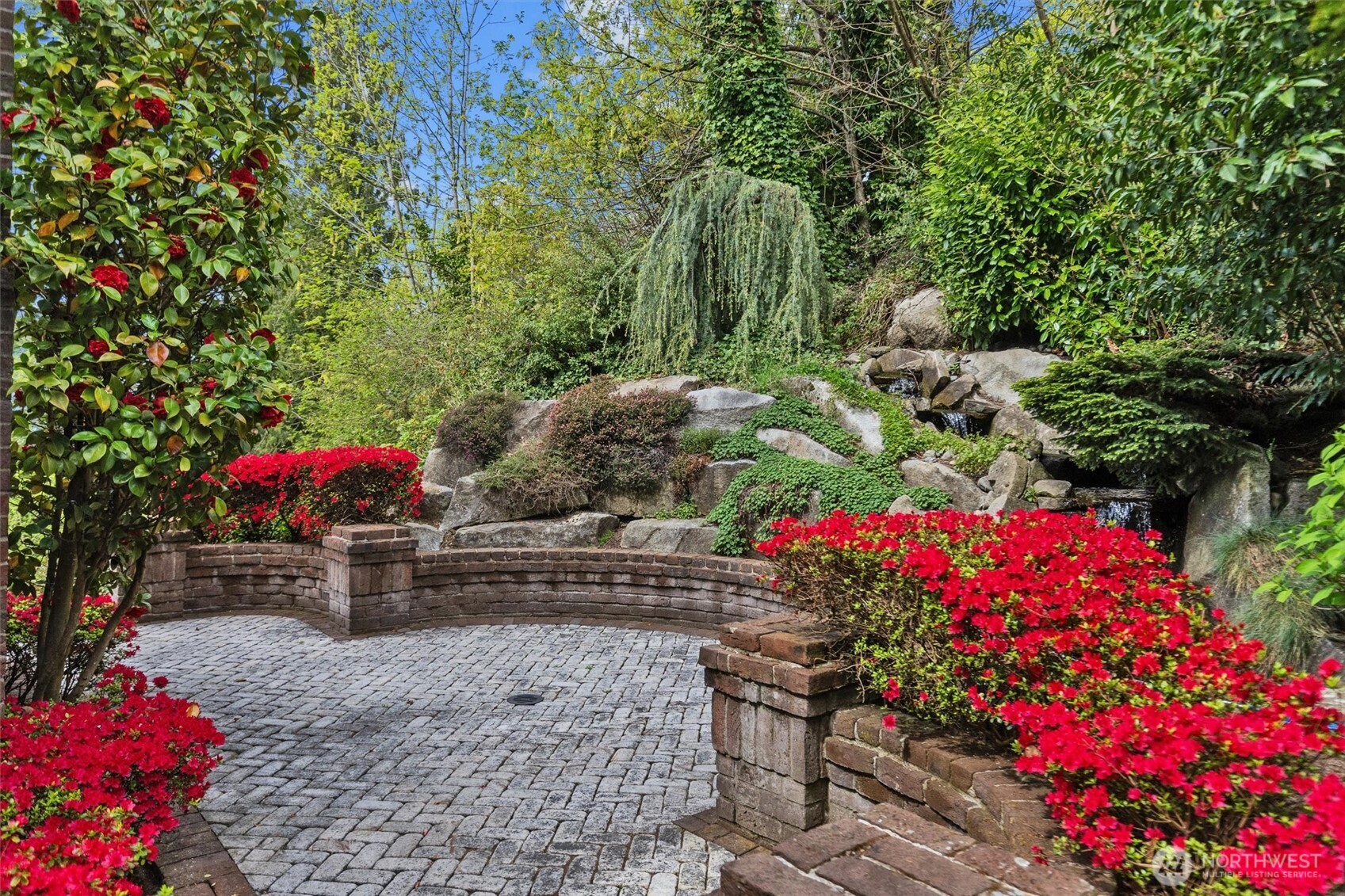 4725 West Mercer Way Mercer Island, WA 98040 - Photo 35 of 40