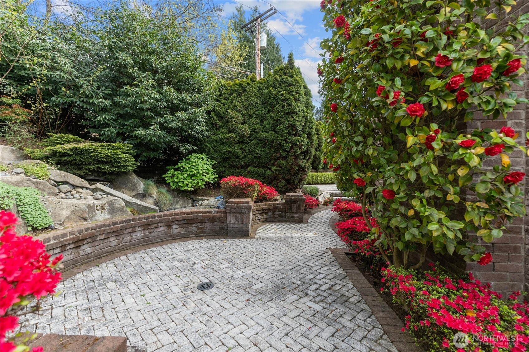 4725 West Mercer Way Mercer Island, WA 98040 - Photo 36 of 40