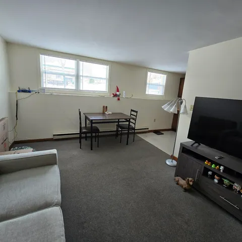 $1,600 | 2 Hancock Street, Unit C, Dover, NH 03820