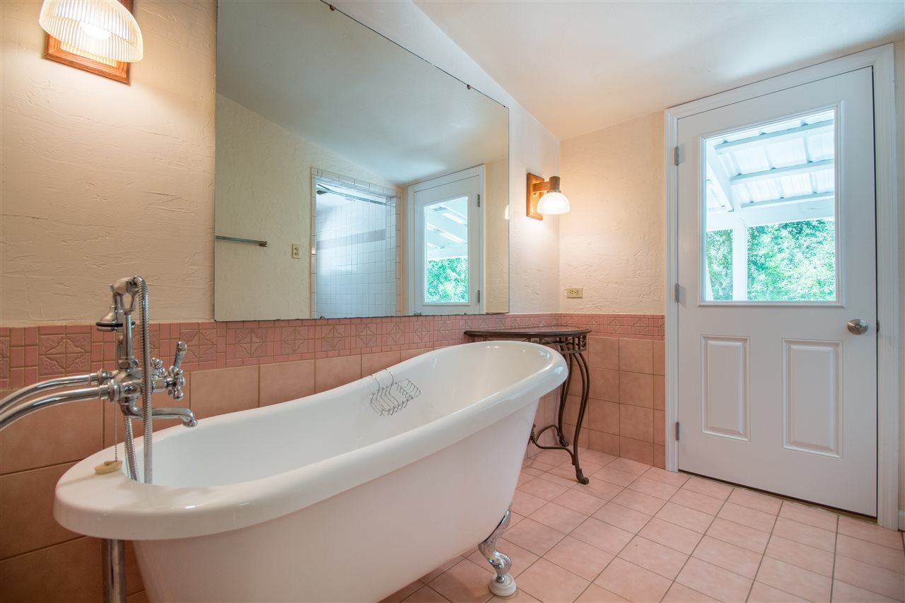 1990 Farms Road Tallahassee, FL 32317 - Photo 10 of 36 Gallery Image 10