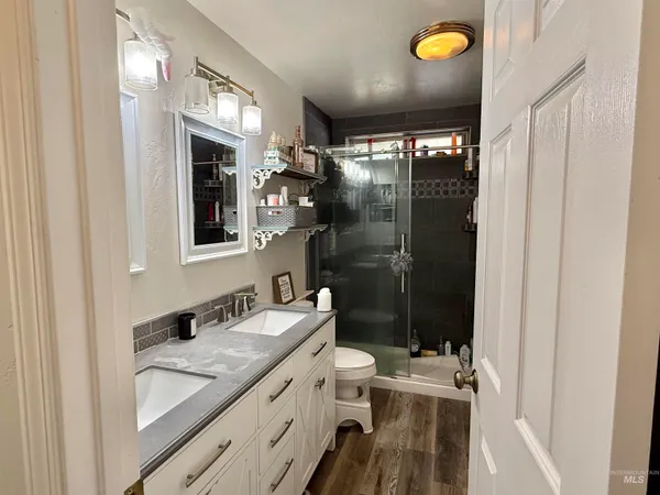 $355,000 | 303 Golden Spur Drive, Filer, ID 83328