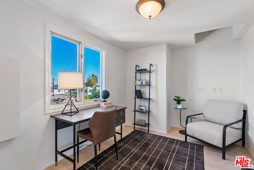7112 Rindge Avenue Playa del Rey, CA 90293 - Photo 27 of 39