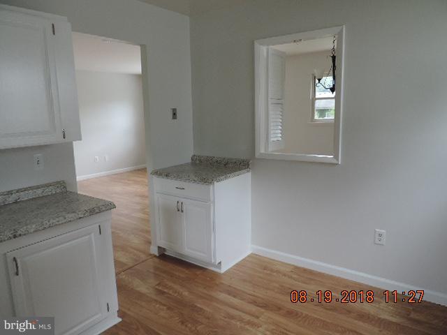 322 Highfalcon Road Reisterstown, MD 21136 - Photo 8 of 15 Kitchen