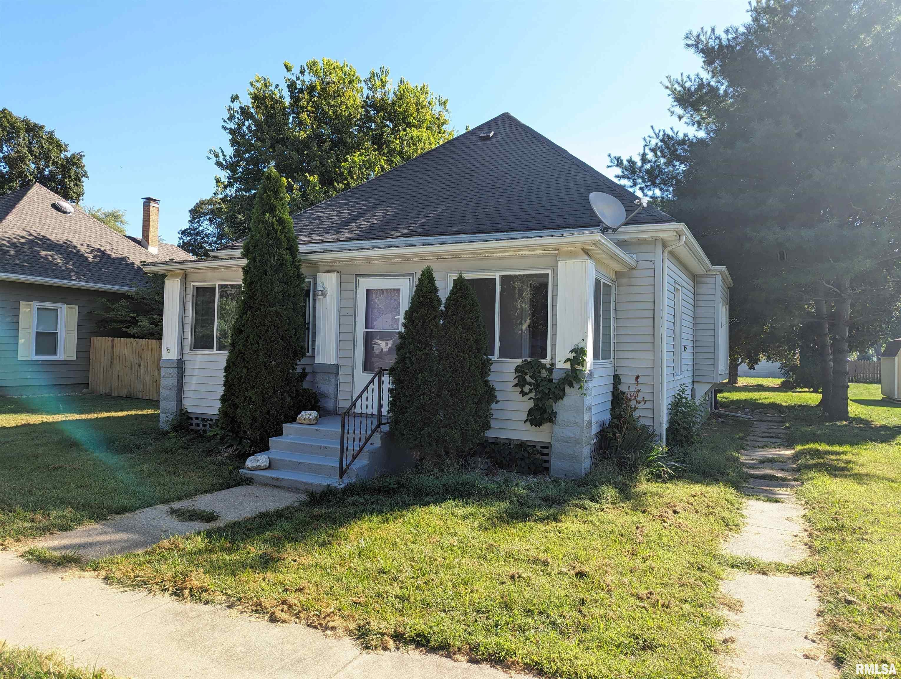 1116 North Benedict Street Chillicothe, IL 61523 - Photo 3 of 58