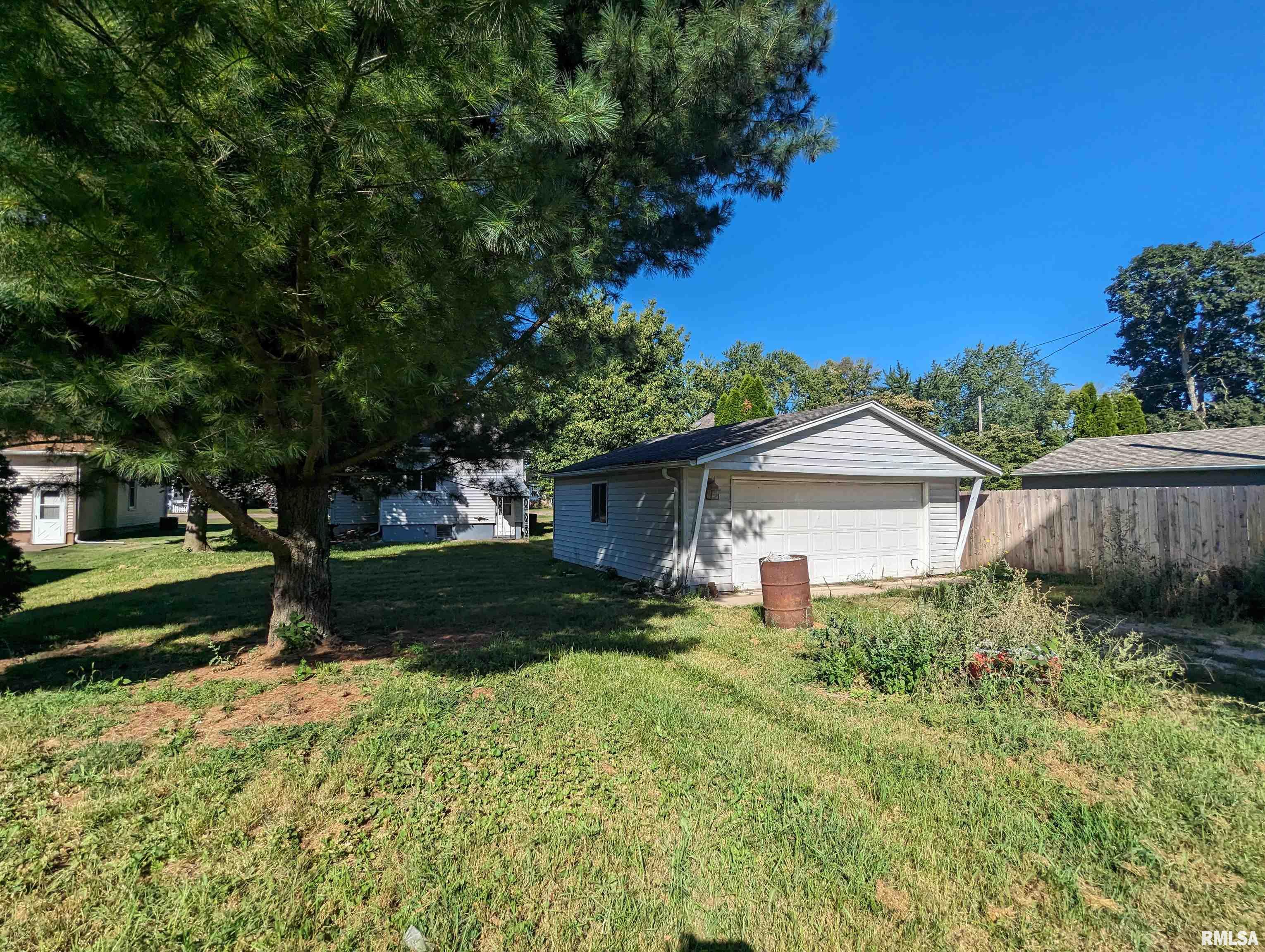 1116 North Benedict Street Chillicothe, IL 61523 - Photo 54 of 58