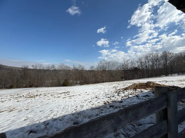 $299,000 | 6 River Bend Road, Horse Cave, KY 42749