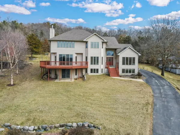 $625,000 | N2756 Demynck Road, Lodi, WI 53555