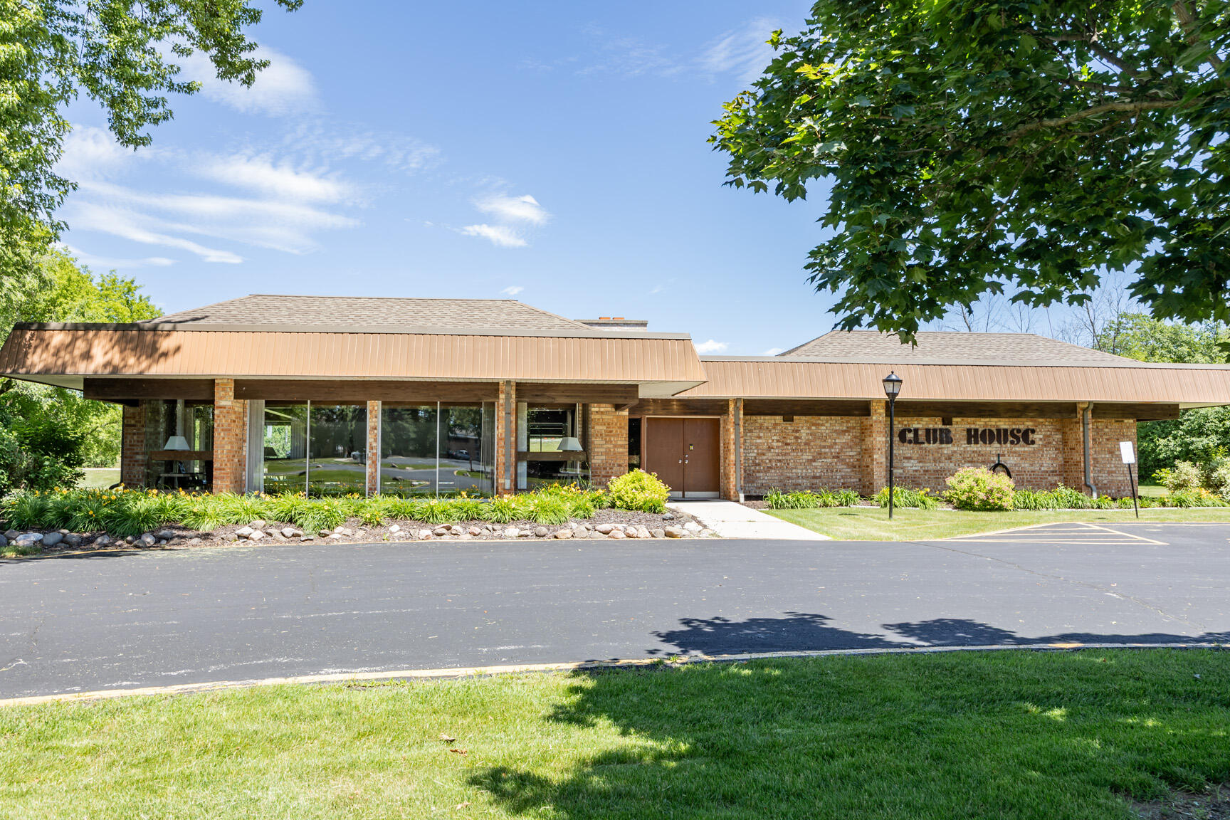 11957 West Appleton Avenue, Unit 9 Milwaukee, WI 53224 - Photo 50 of 52 Clubhouse