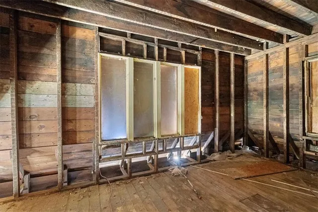 $90,000 | 929 Greeley Avenue, Kansas City, KS 66101