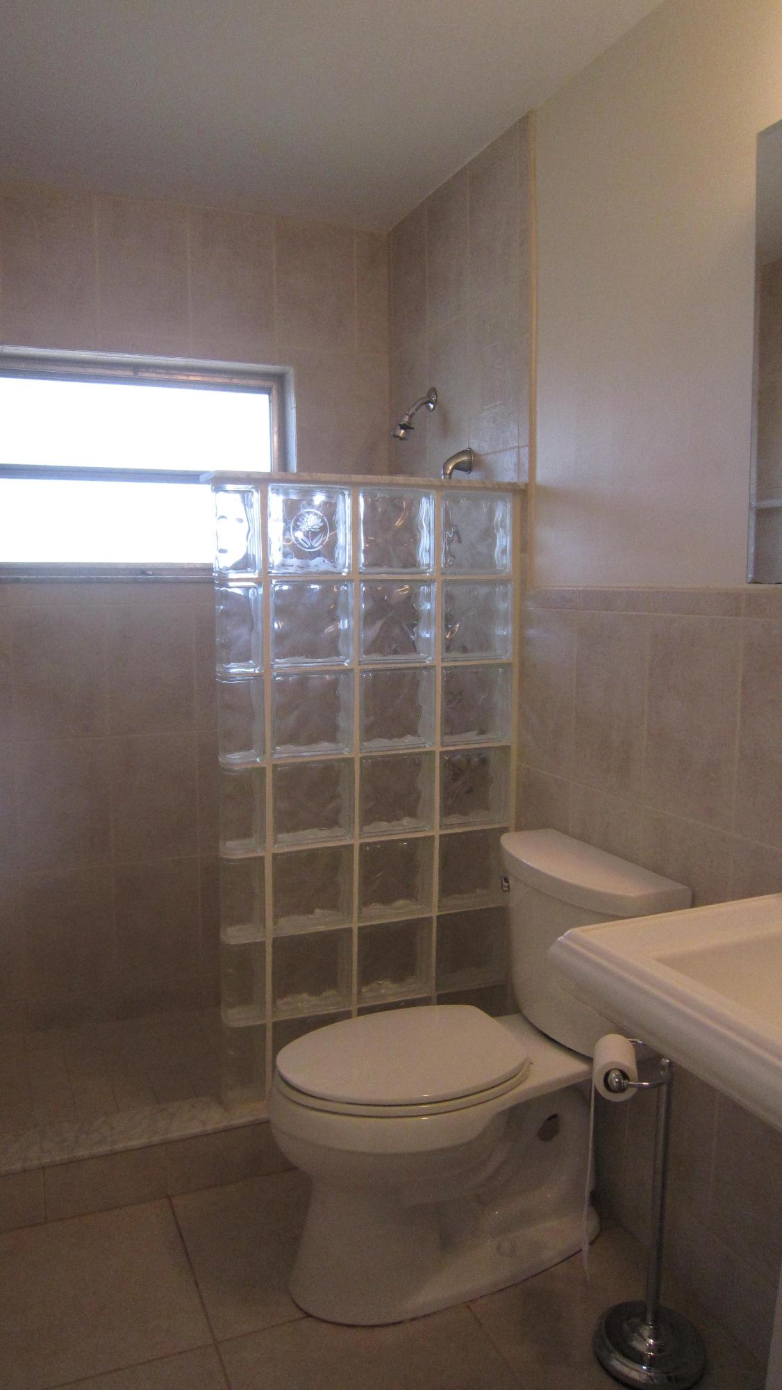 1920 Crafton Road North Palm Beach, FL 33408 - Photo 16 of 20 Bathroom