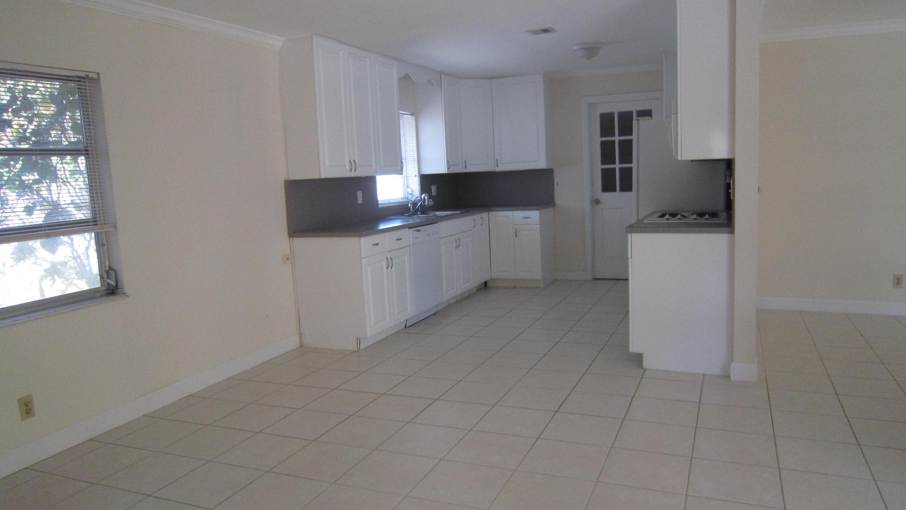 1920 Crafton Road North Palm Beach, FL 33408 - Photo 17 of 20 Kit