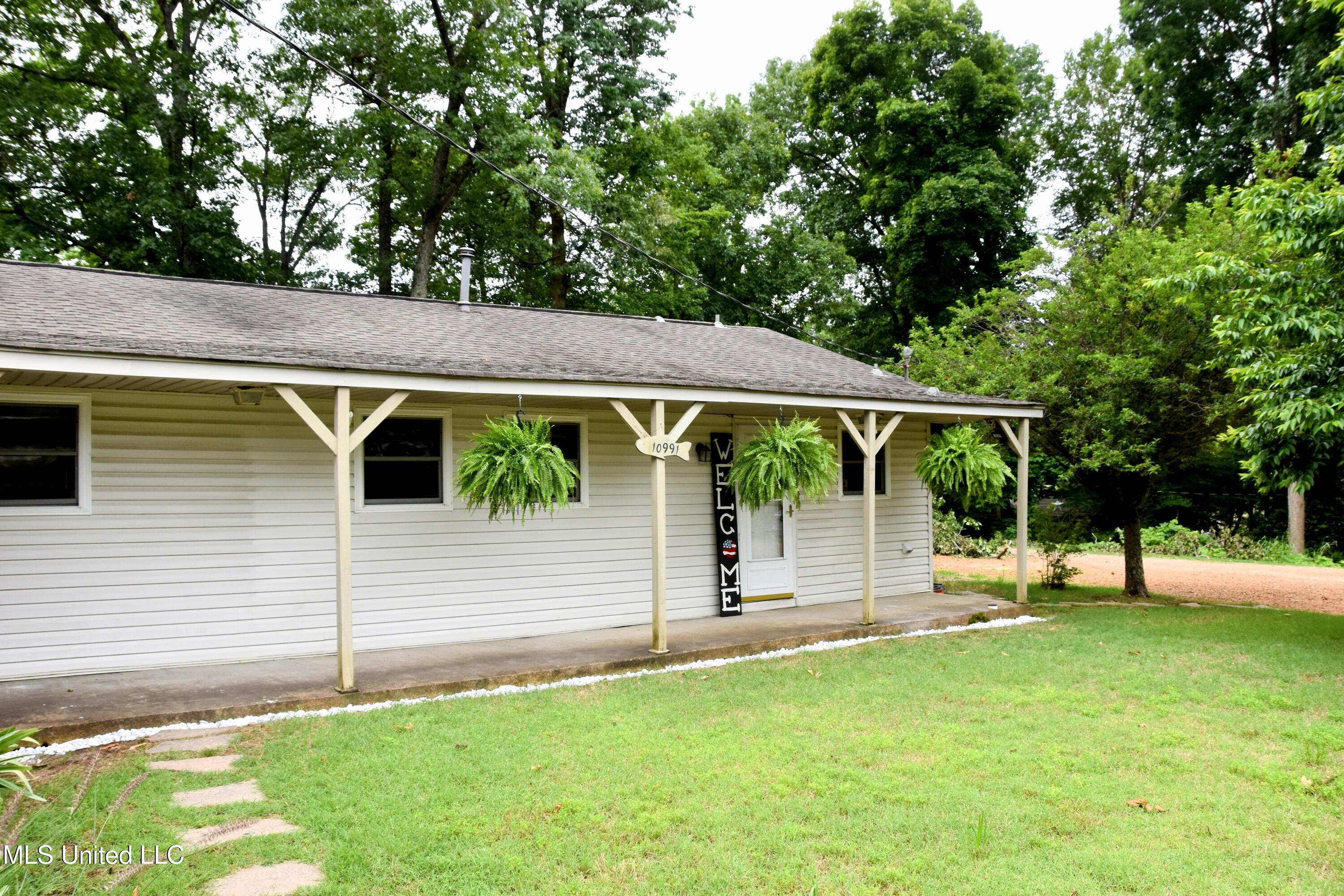 10991 High Road Hernando, MS 38632 - Photo 2 of 40 3 high
