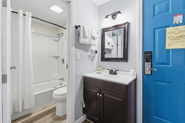 $25,900 | 2955 White Mountain Highway, Unit 115116 E1, Conway, NH 03860