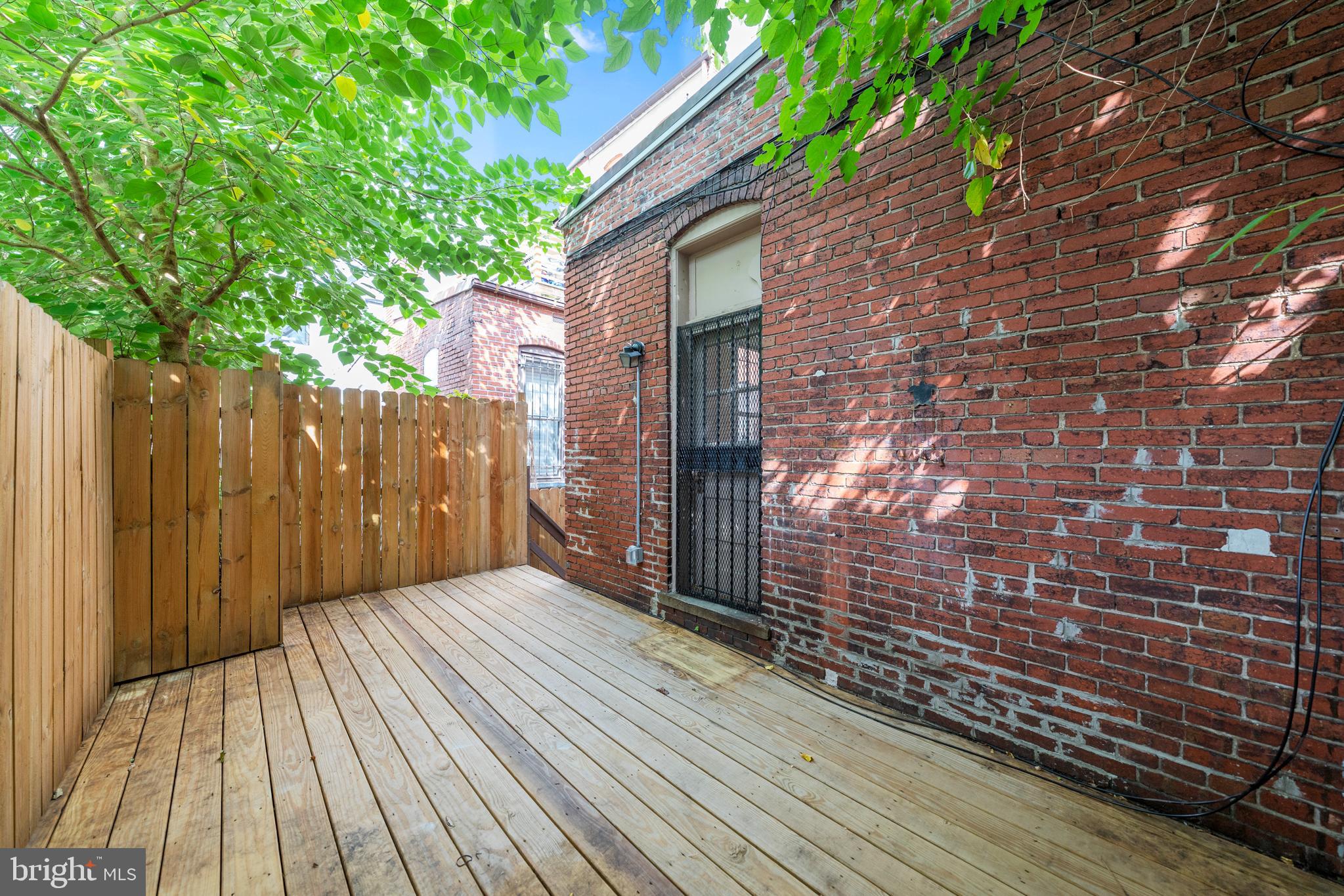 1306 Euclid Street Northwest, Unit 2 Washington, DC 20009 - Photo 30 of 32